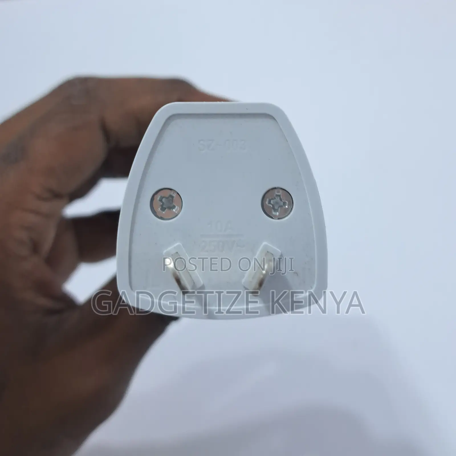 Iec Type I (2-Pin) Universal Power Plug Adapter (As/NZS 3112 Variant)