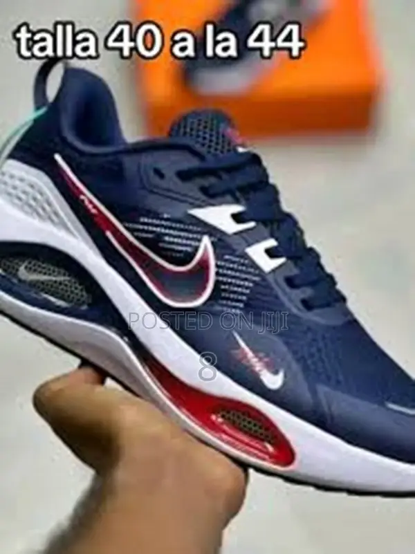 Nike Air Zoom Sneakers – Comfort That Moves With You