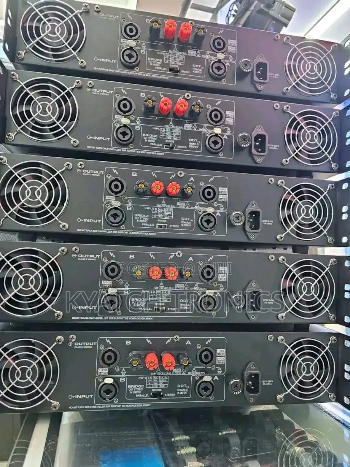 Peavey Cs 4000 Amplifier