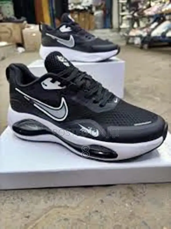 Nike Air Zoom Sports Sneakers – Breathable Flexible