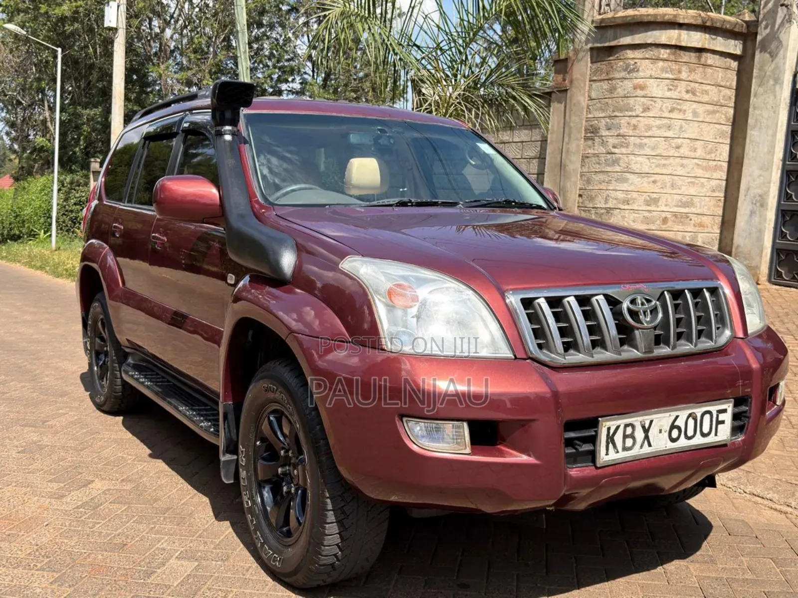 Toyota Land Cruiser 2004 Red