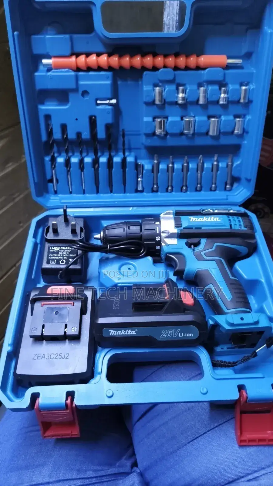 Makita Drill Set