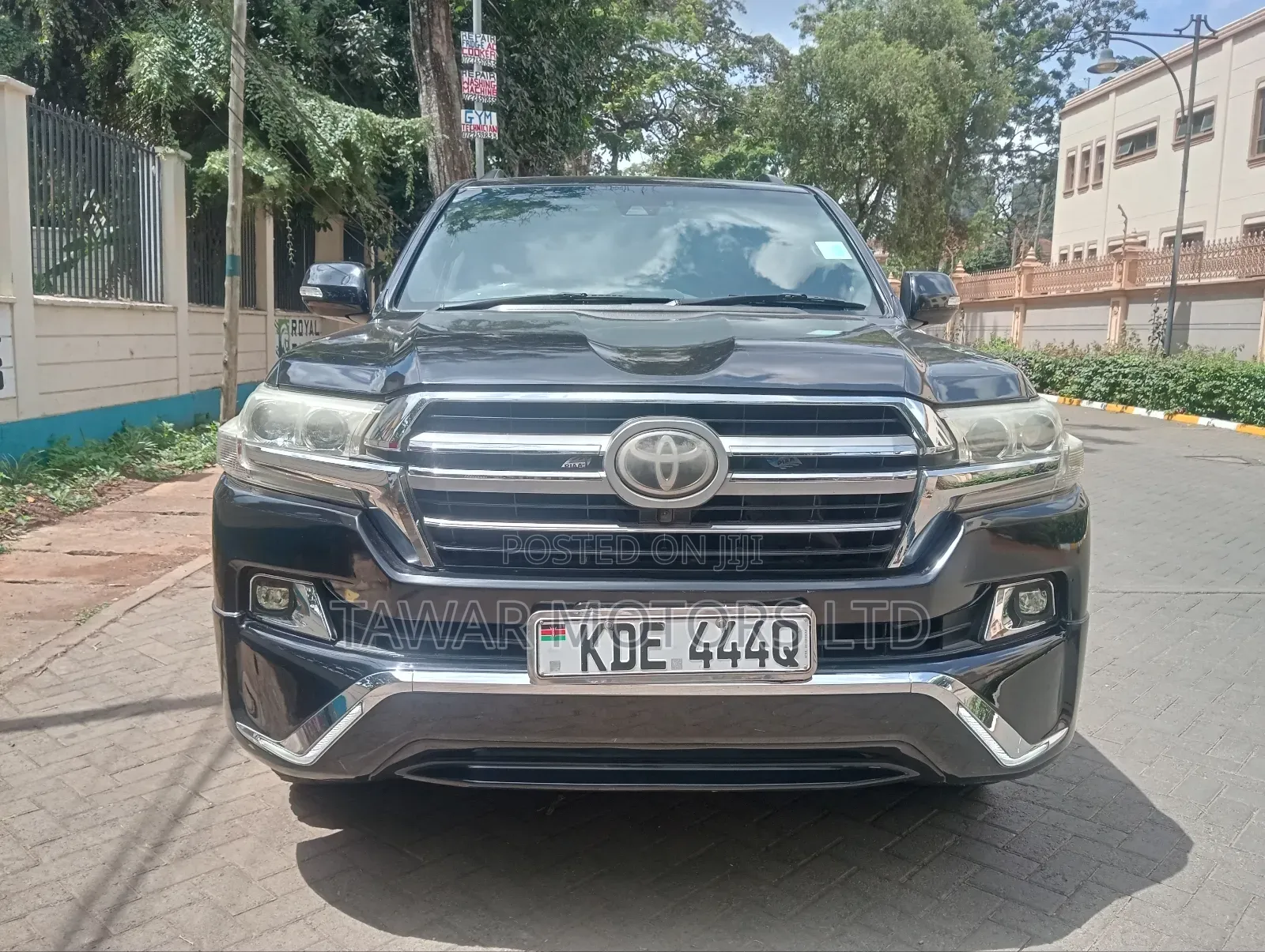 Toyota Land Cruiser 2016 Black