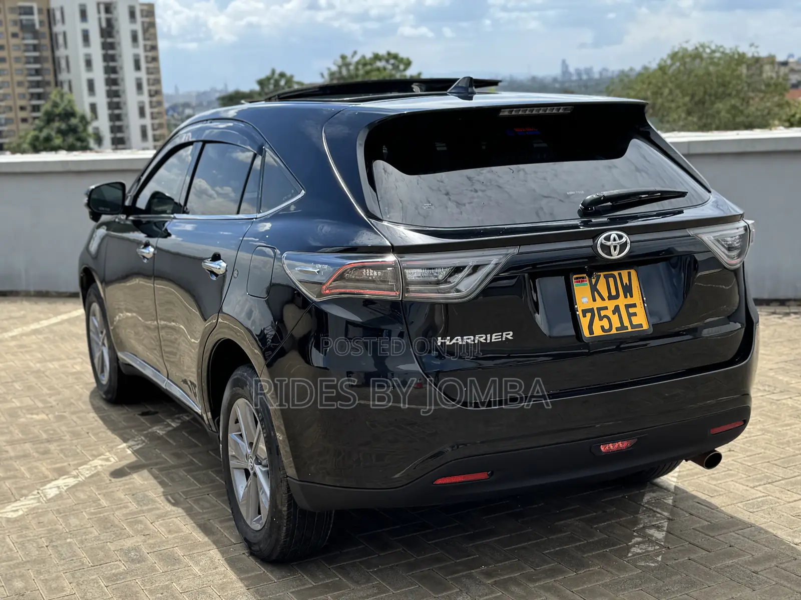 Toyota Harrier 2.0 4WD 2014 Black