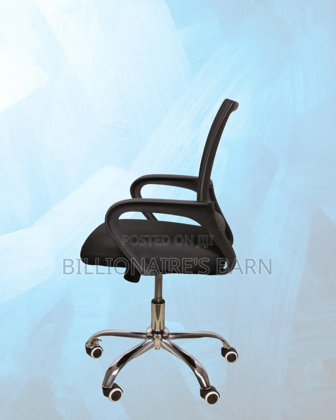 Black Compact Ergonomic Chair |Boardroom-Ready Style Without the Drama