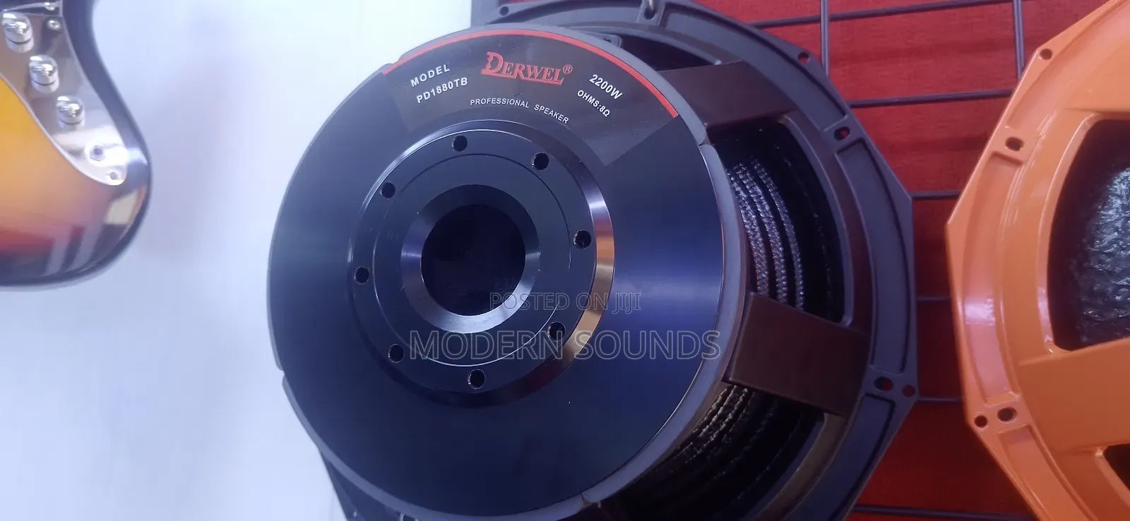Derwel 18 Inches Speaker