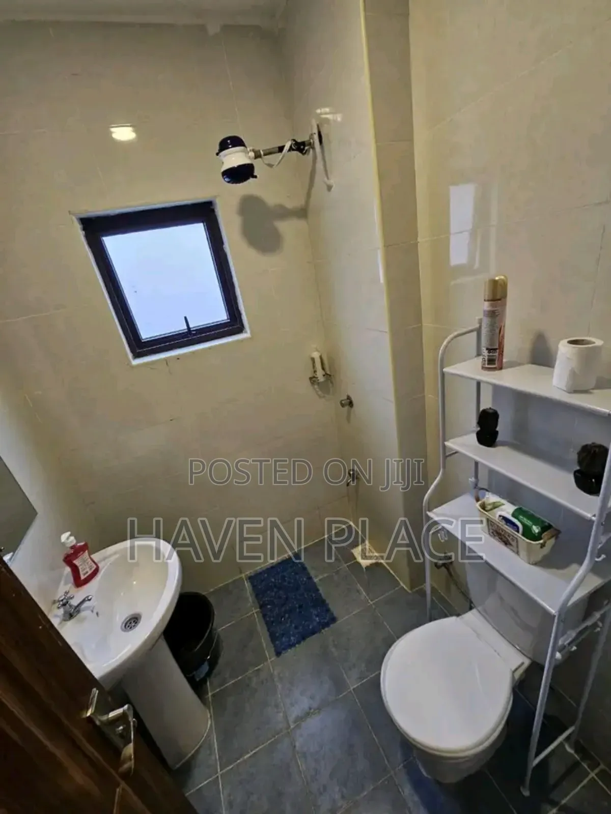 Airbnb 1,2,3,4 Bedroom,Studio Own Compound
