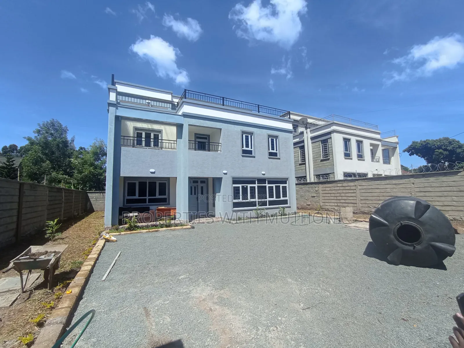 6bdrm Mansion in Musa Gitau, Thogoto for sale