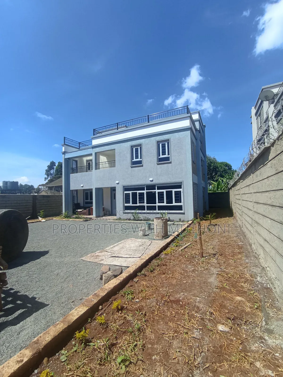 6bdrm Mansion in Musa Gitau, Thogoto for sale
