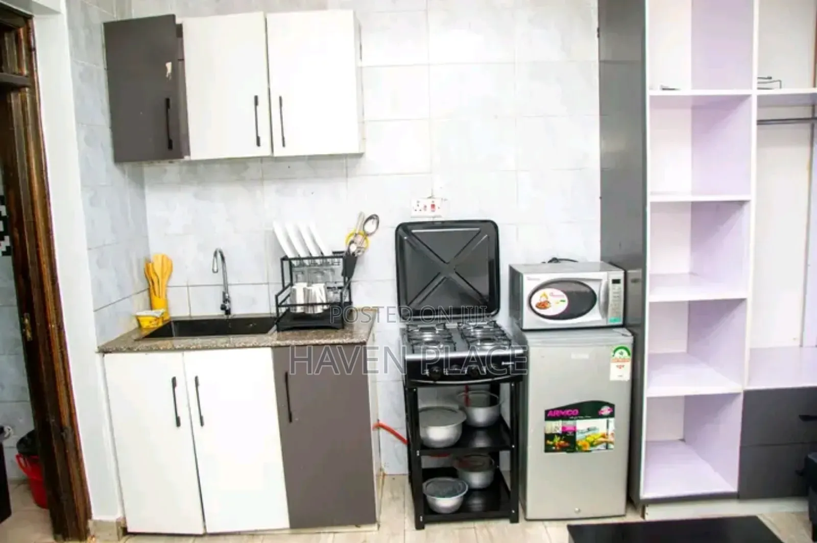 Studio Airbnb Donholm,Sosian Estate Gateb,9th Avenue Court