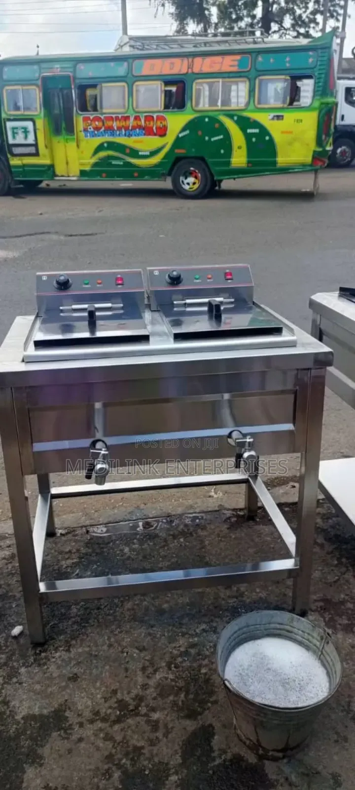 Imported Double Chips Fryers 20*20 Litres