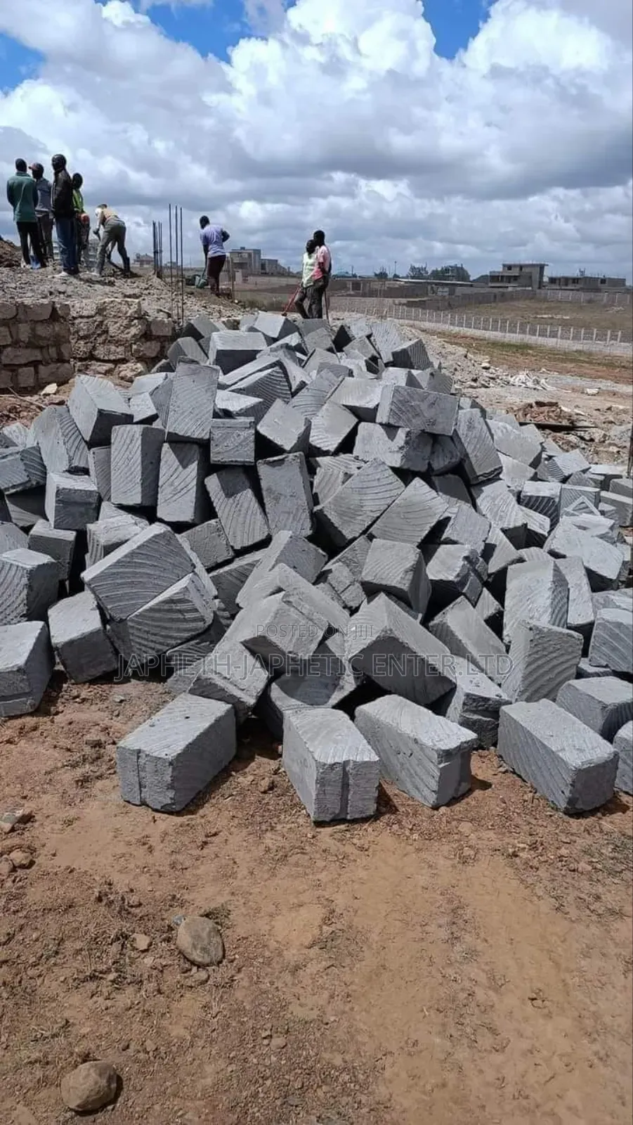 Machine Cut Stones/ Thika Stones