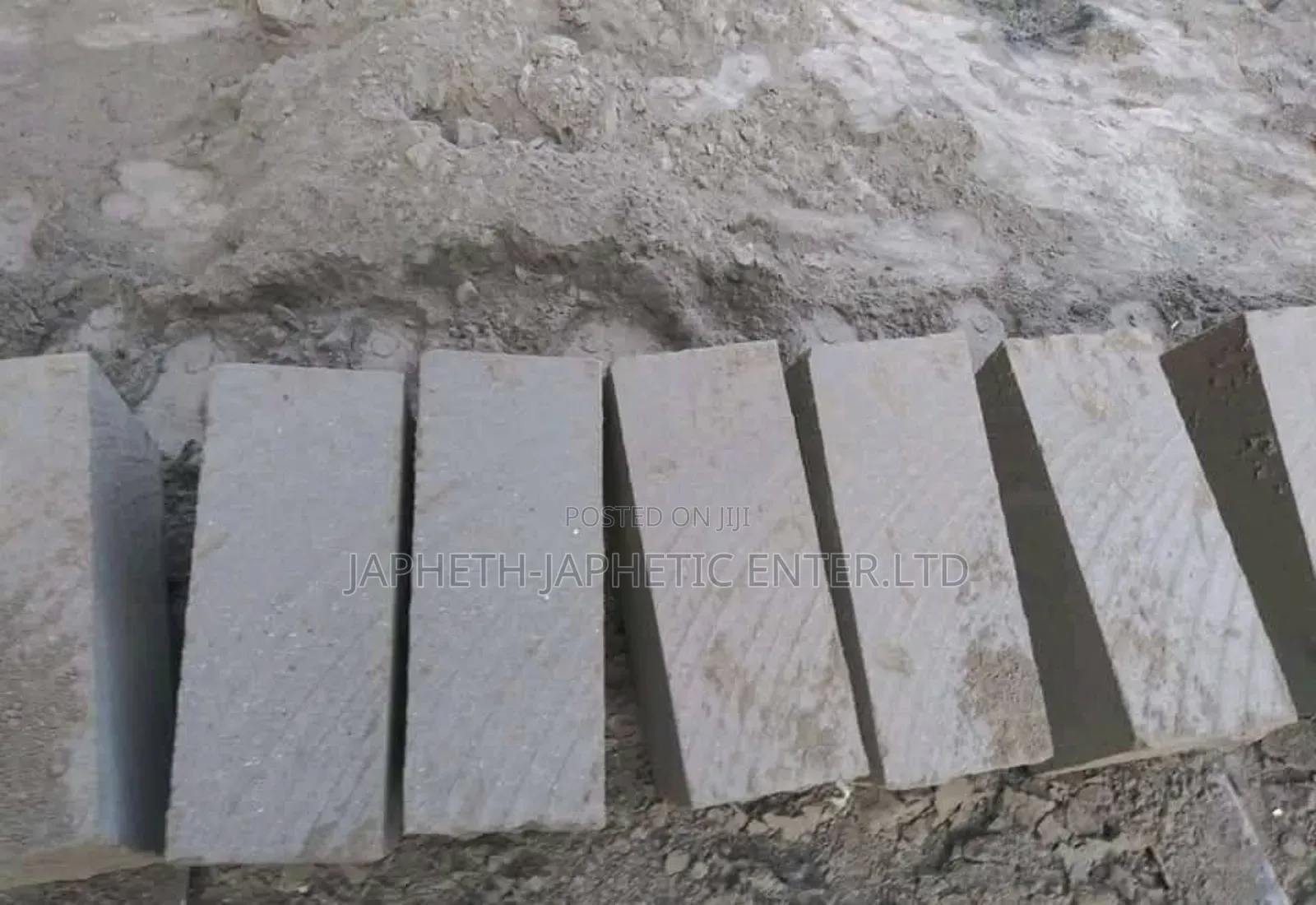 Machine Cut Stones/ Thika Stones