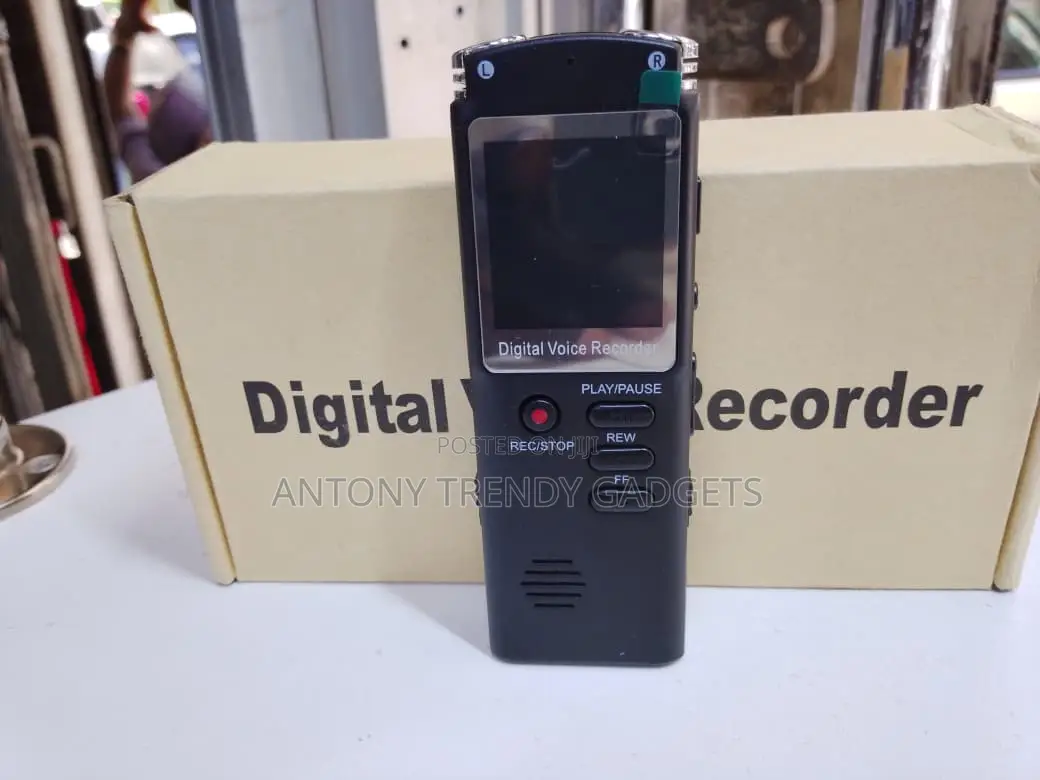 8gb Digital Voice Recorder With Usb Cable & Earphones