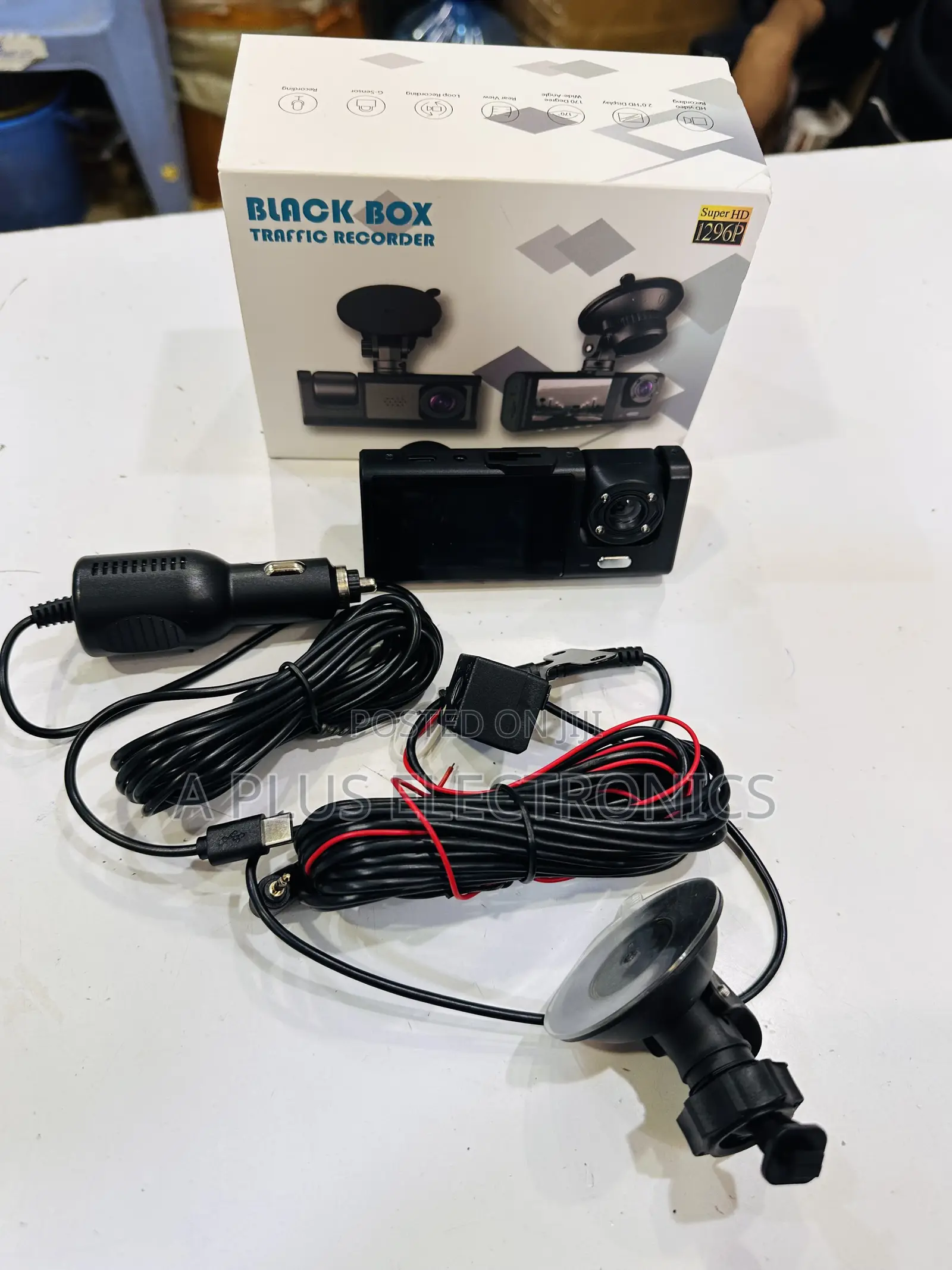 Dash Camera C309 Blackbox Triple Camera System With Wifi