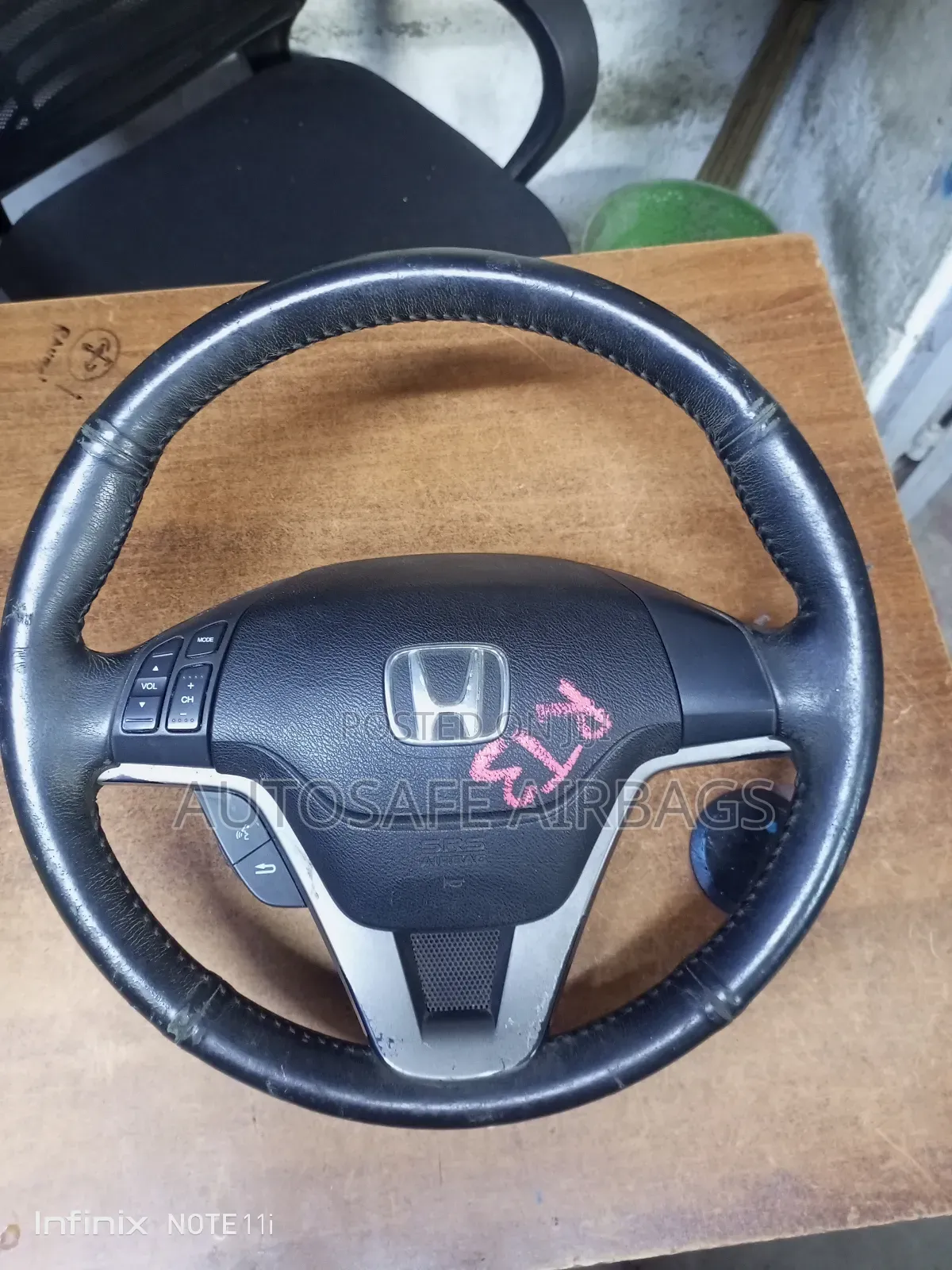 Honda CRV Re4 Steering Wheel