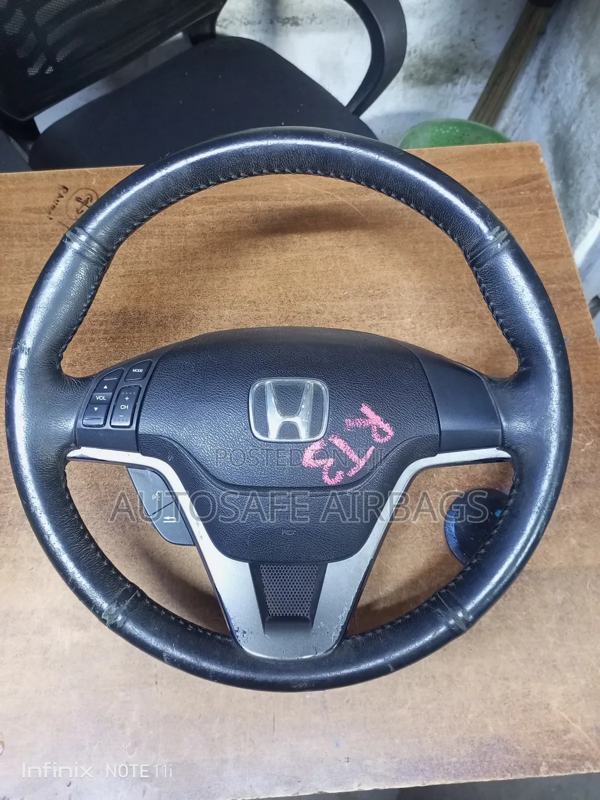 Honda CRV Re4 Steering Wheel