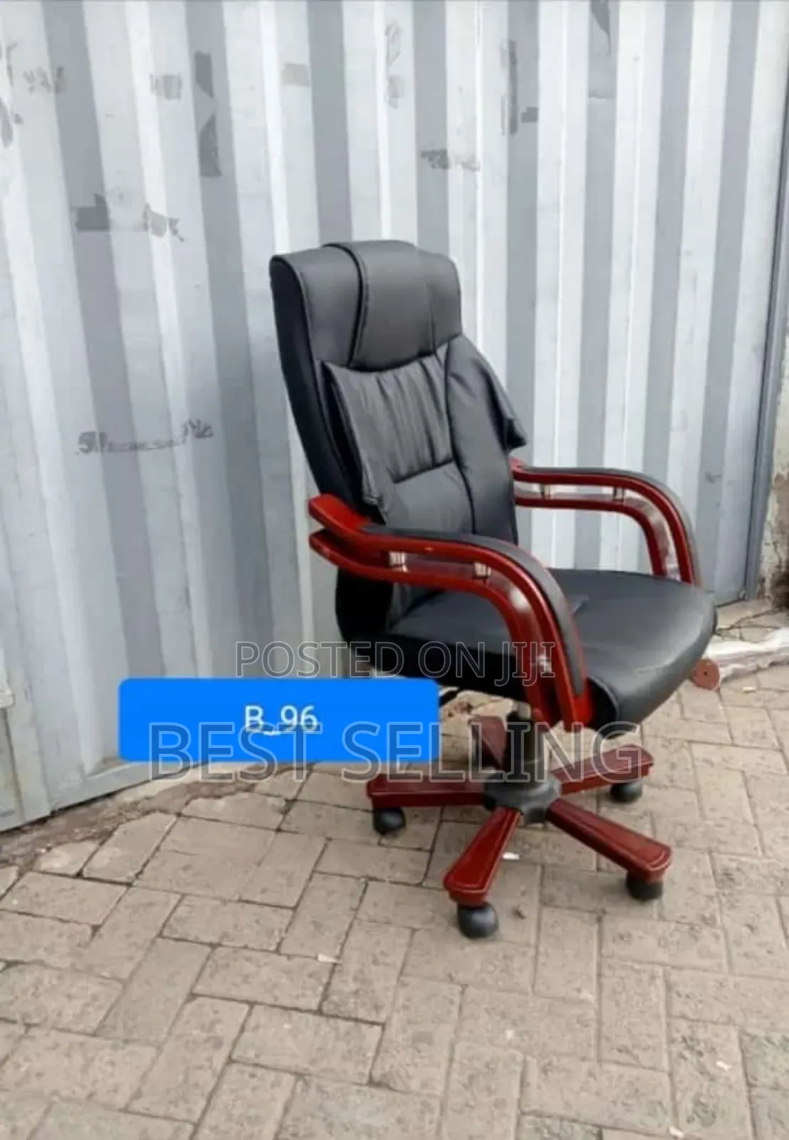 Relaxable Office Chair
