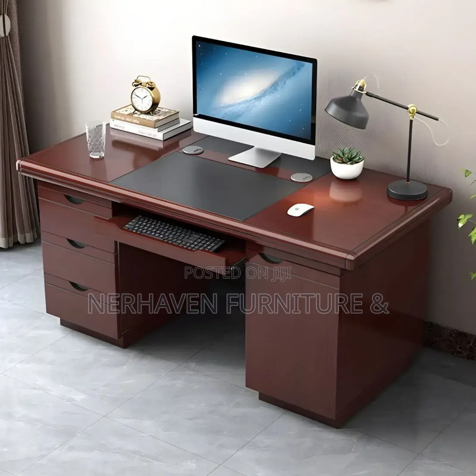 Stylish Executive Work Desk With Storage