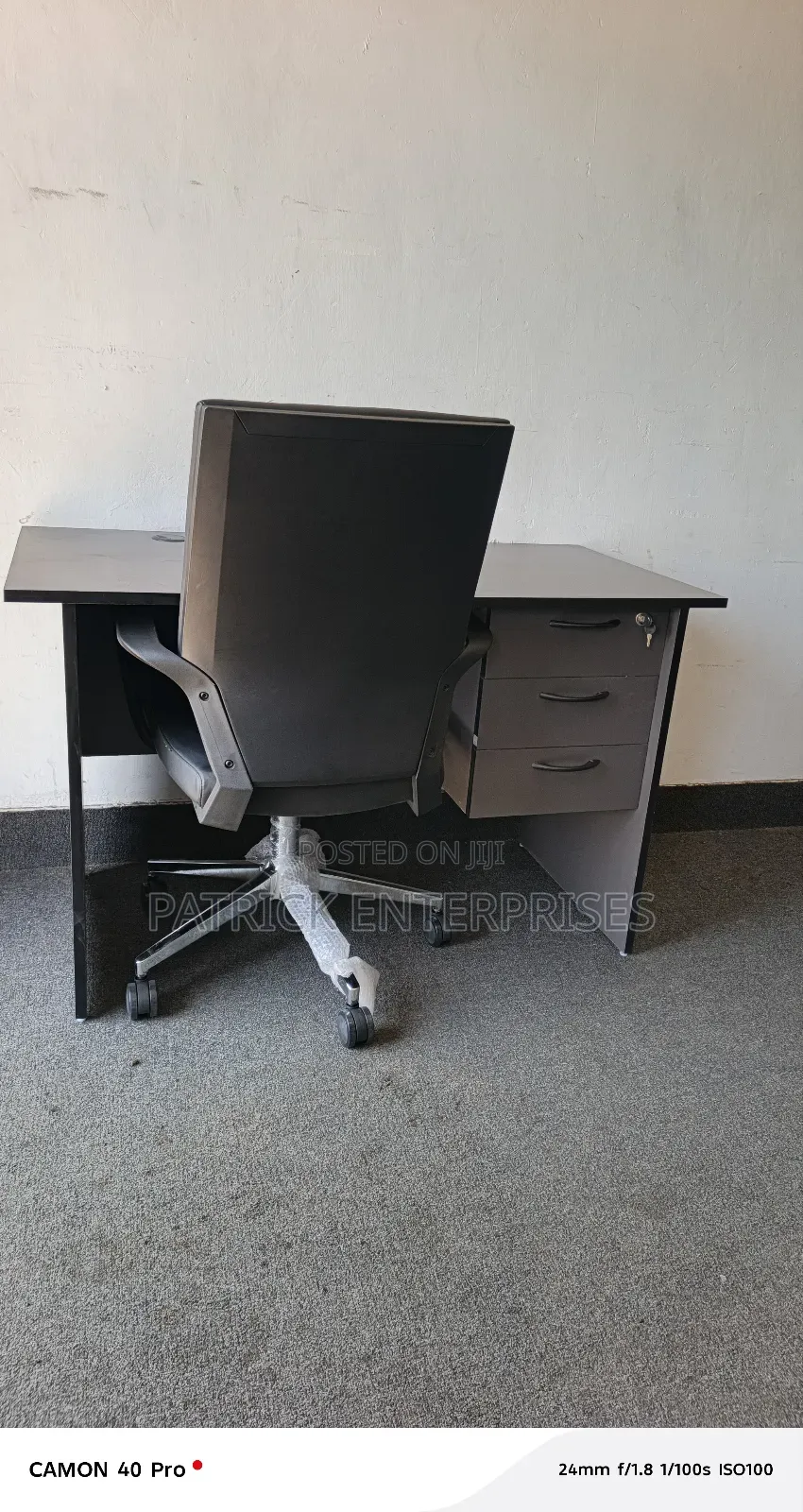 1.2 Mtr Office Gray Desk + Executive Officer Leather Chair