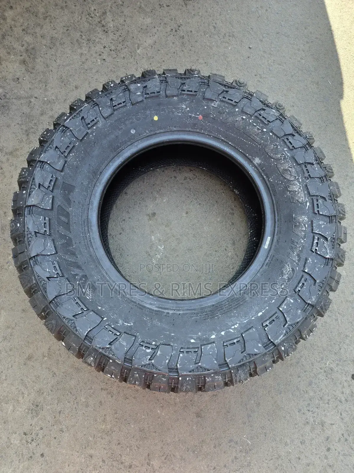 Lt265 /75 R16 Winda Tyres (Mud Terrein)