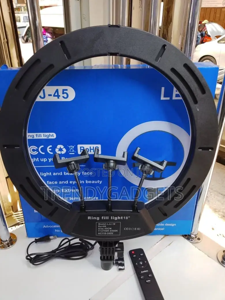 LJJ-45 Led Ring Light With 3 Phone Holders for Live Streaming