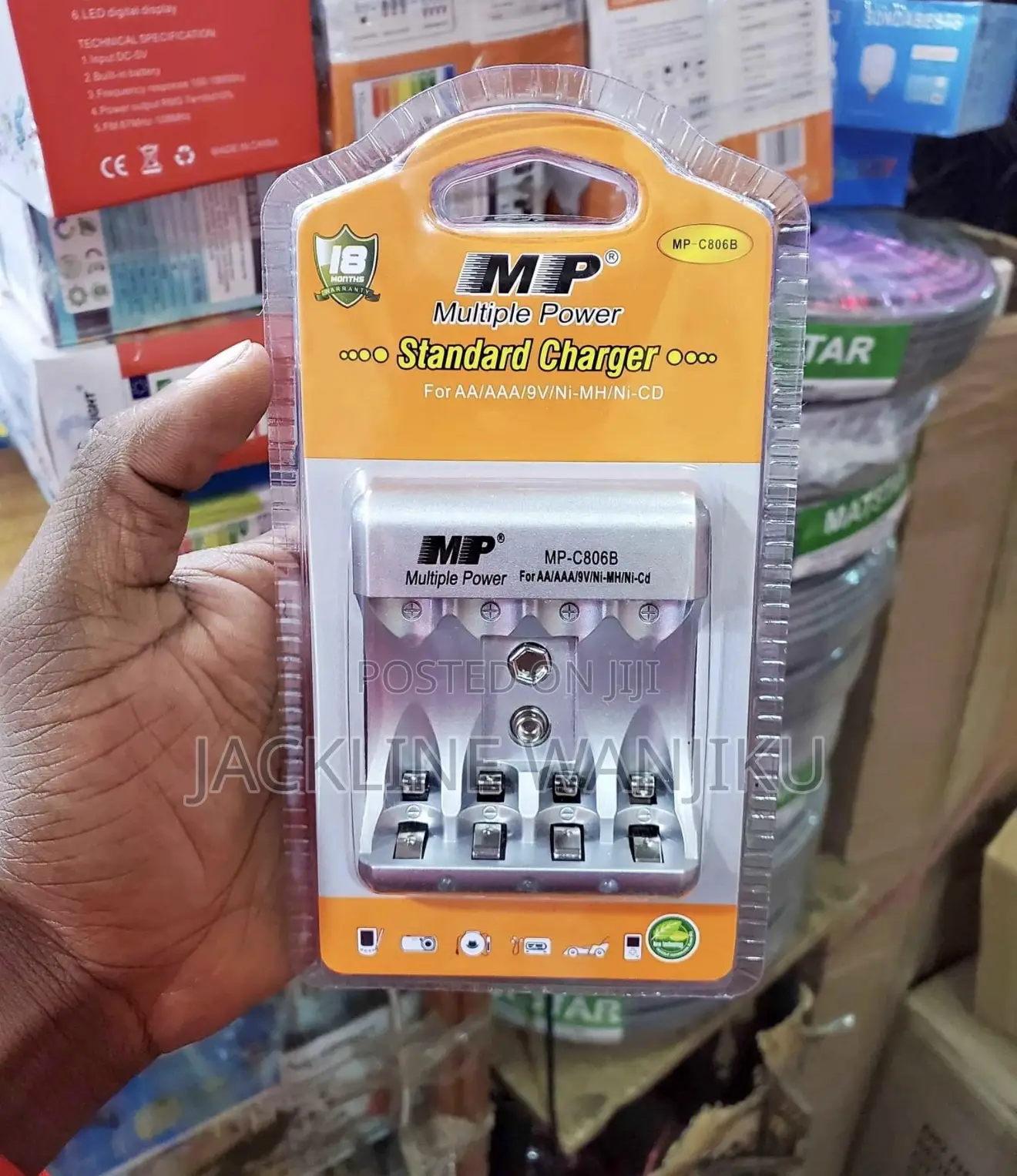 Rechargeable Batteries Charger ; Aaa, Aa and 9v Batteries
