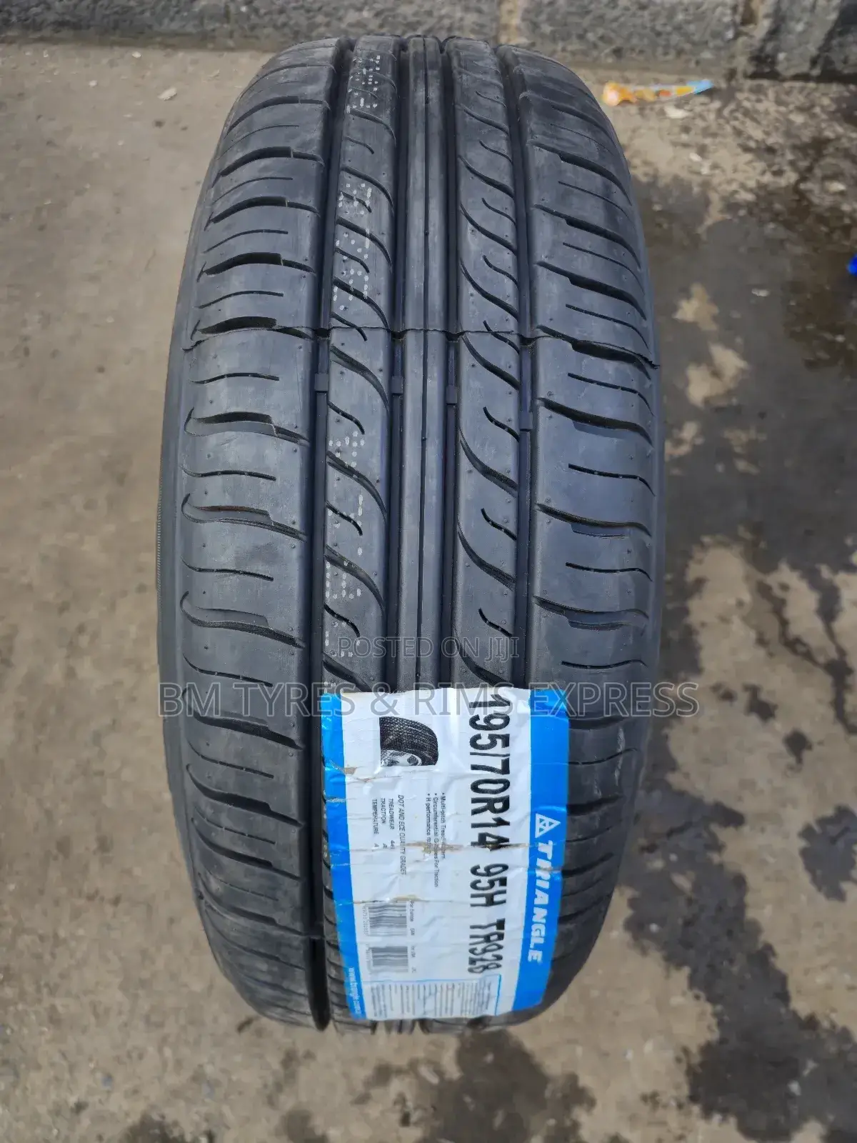 195 /70 R14 Triangle Tyres