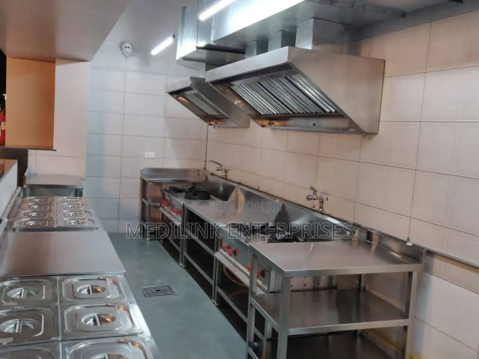 Stainless Steel Commercial Kitchen Kitchen Set Up