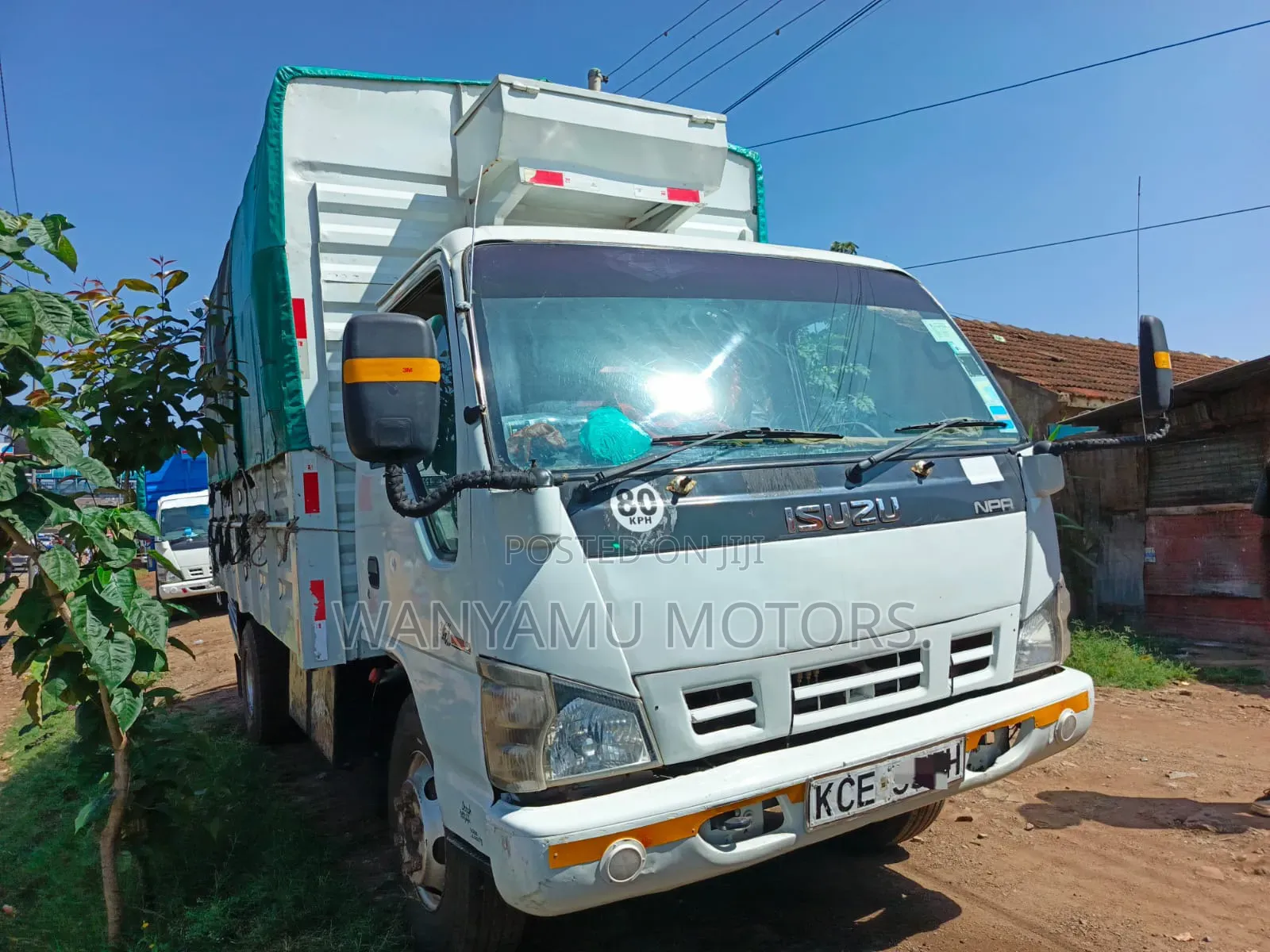 Isuzu NPR Truck
