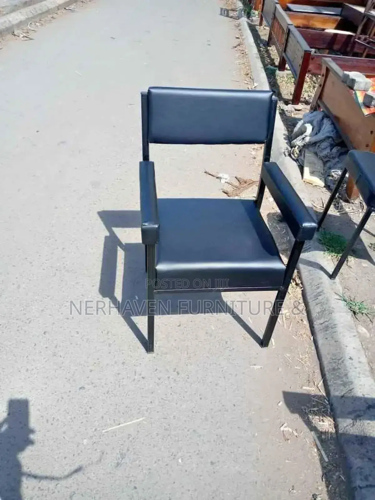 Caterina Chair With Arms – Comfort Meets Style