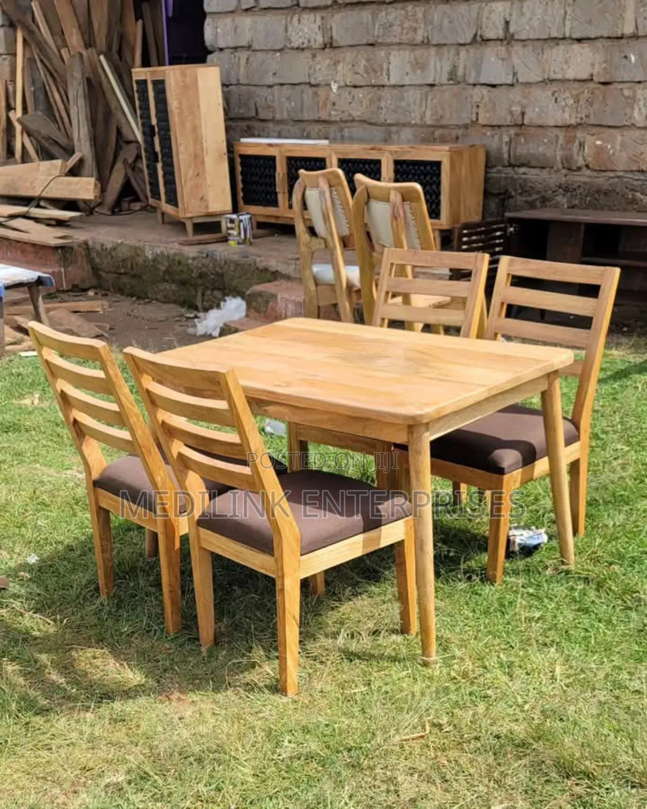 Vanish Mango 4 Seater Dinning Table Set