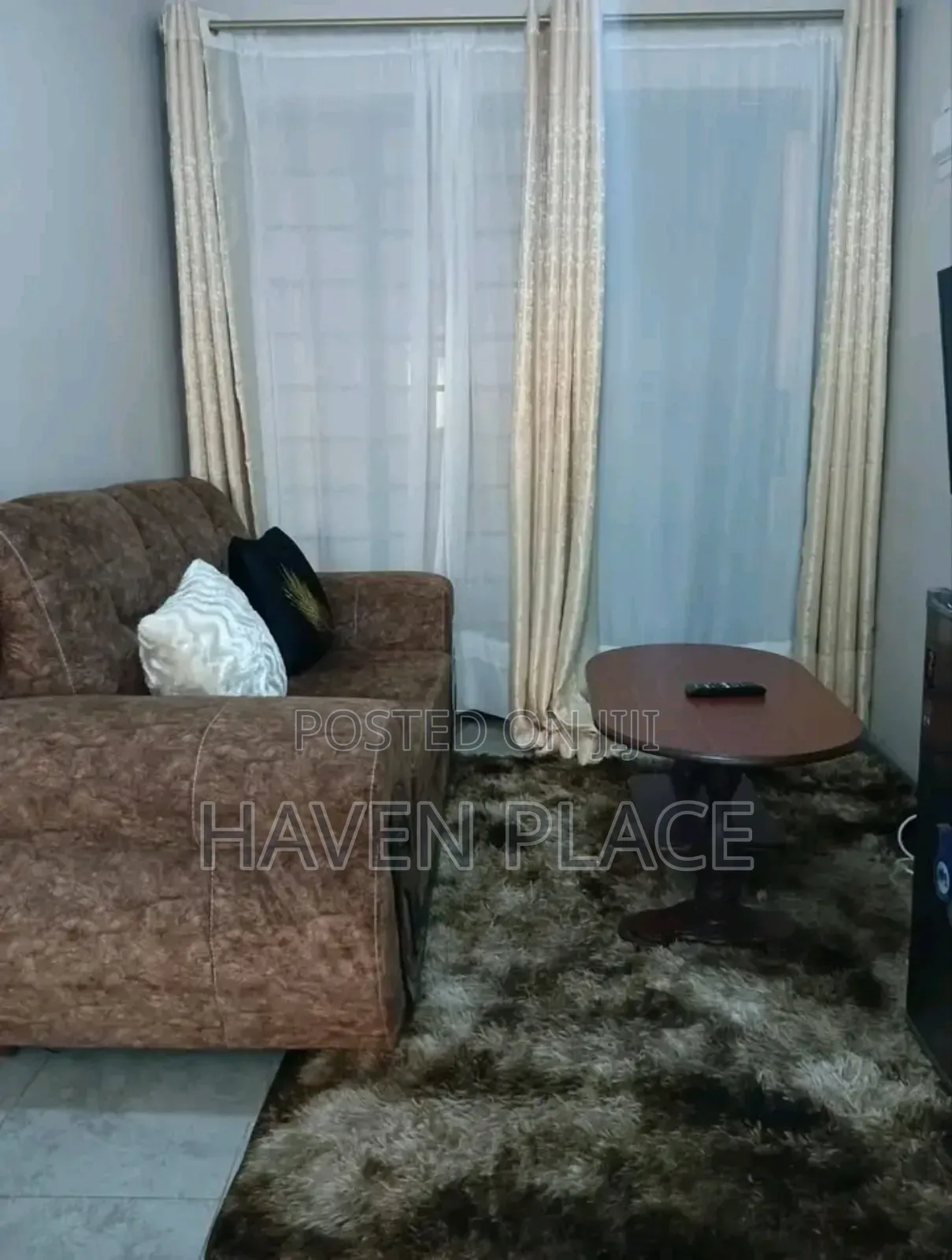 Fedha- Tsavo Studios(Nairobi)
Fully Furnished Studio