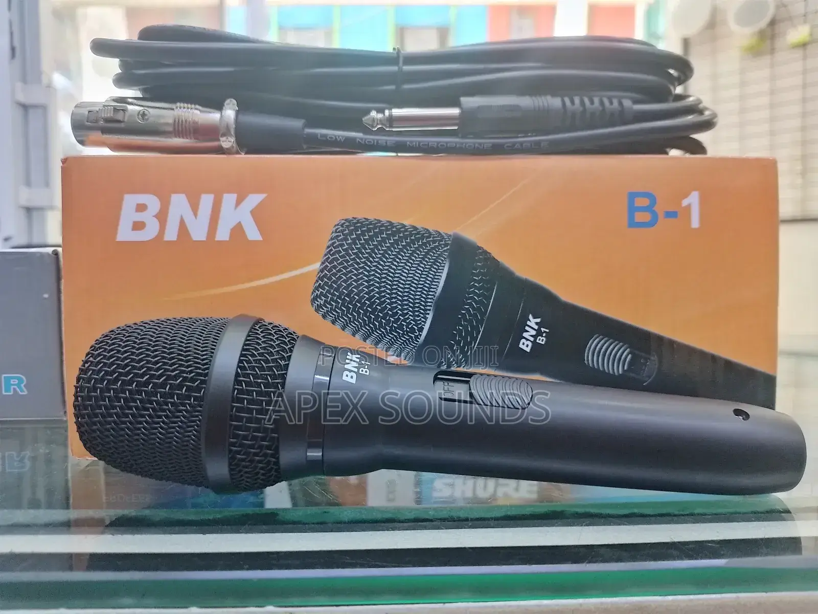 BNK B1 Corded Microphone