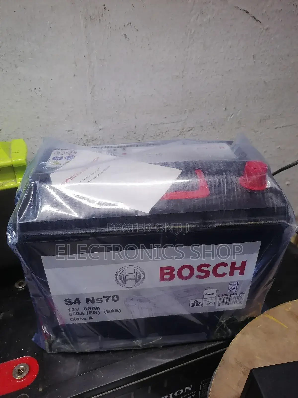 Bosch Ns70.12v/65ah Sealed.Maintenance Free Car Battery