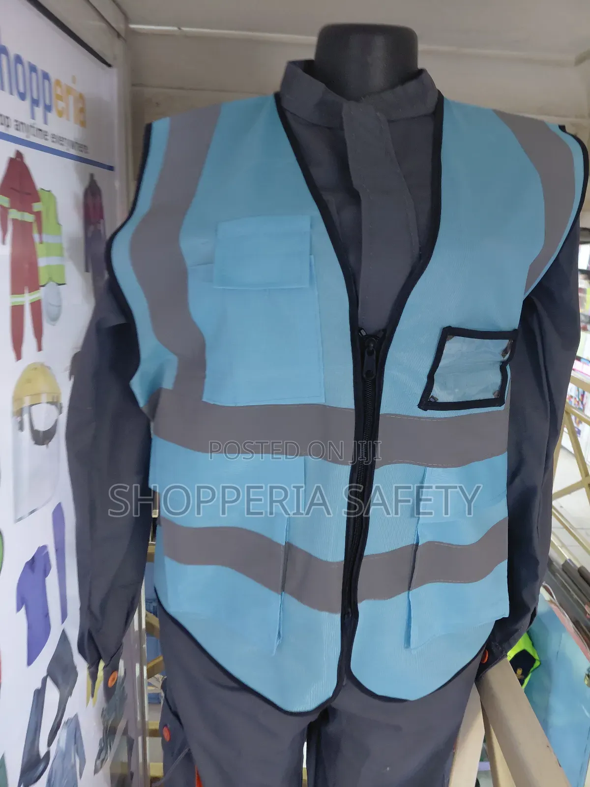 Light Blue Reflector With Pockets