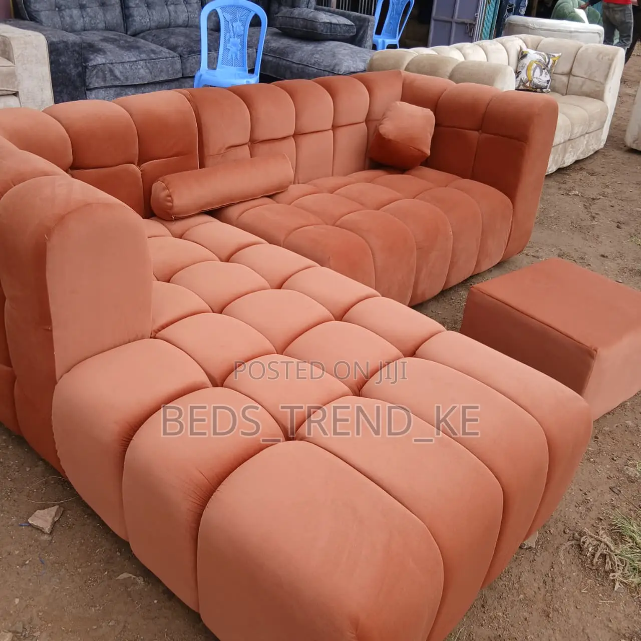 Hillarious 6 Seater Bubble L Sofa