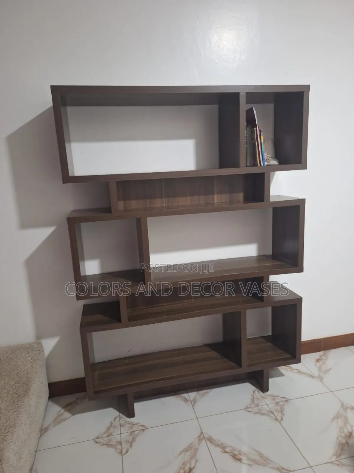 Hard Mahogany Bookshelf Selling at Fixed Kiambu Road