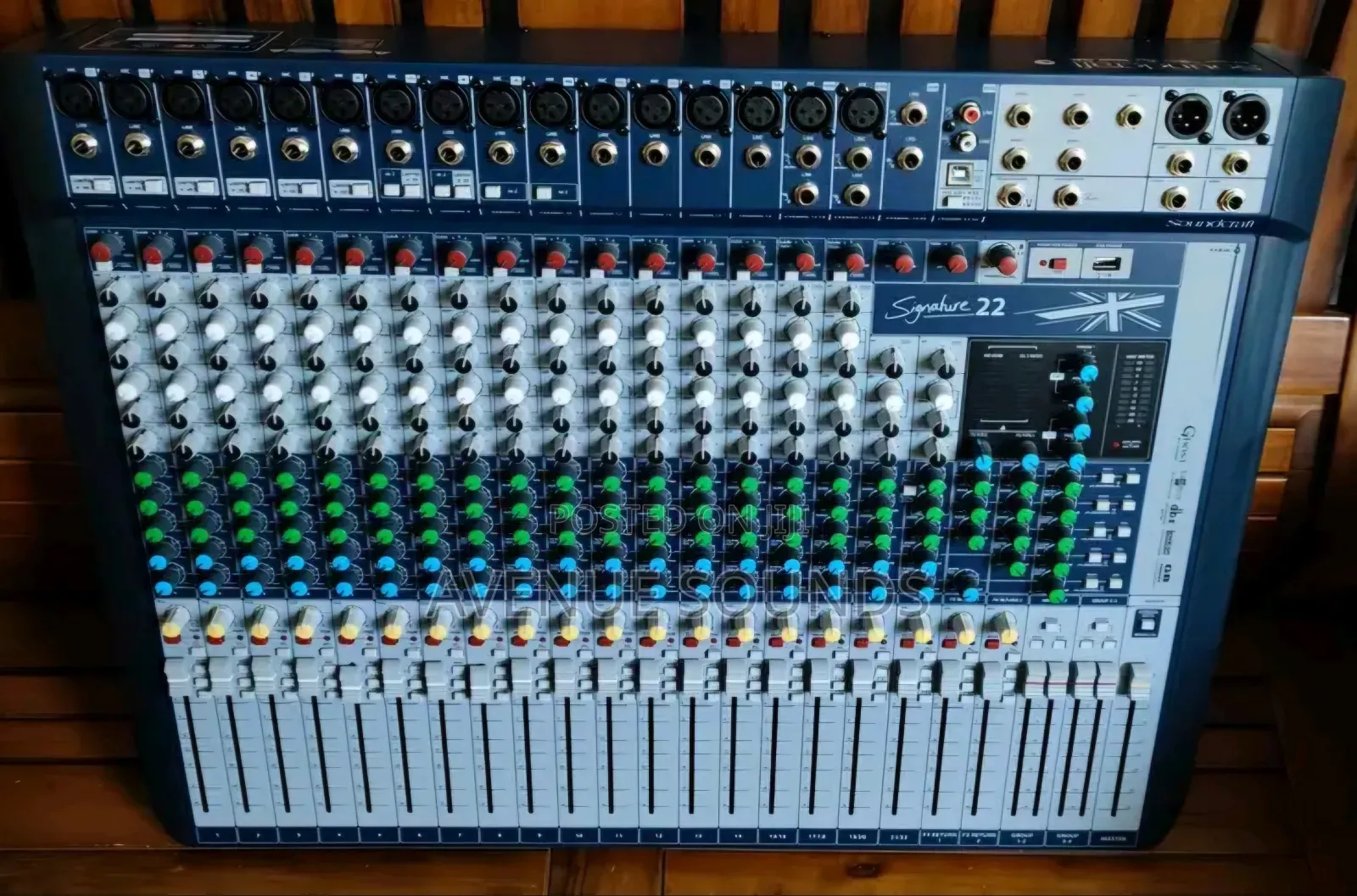 Soundcraft Signature 22 Plain Mixer