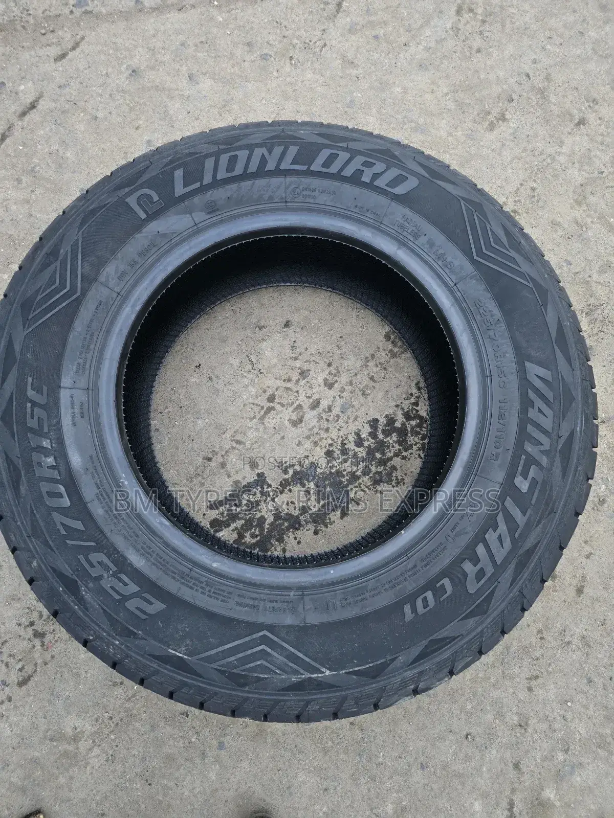 225 /70 R15 Lionlord Tyres (Commercial)