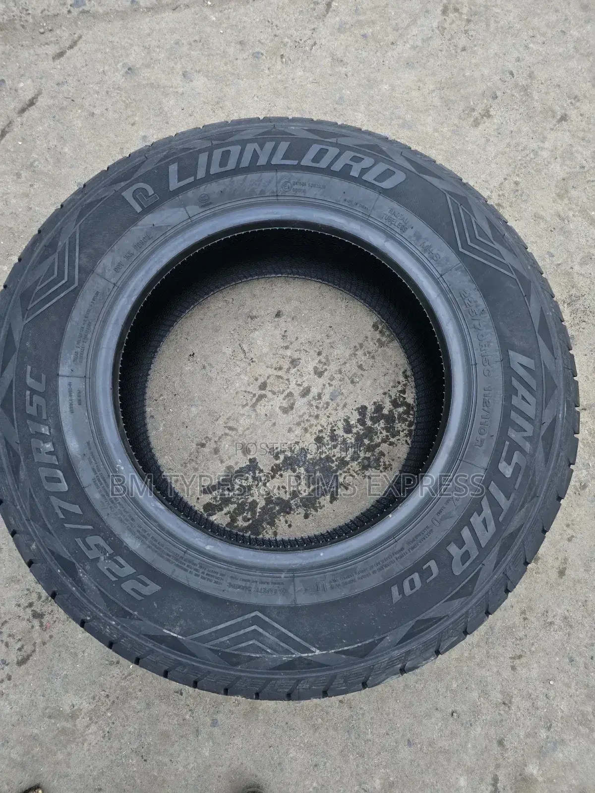 225 /70 R15 Lionlord Tyres (Commercial)