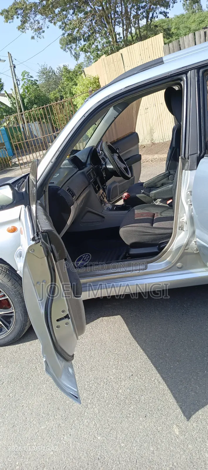 Subaru Forester 2005 Silver