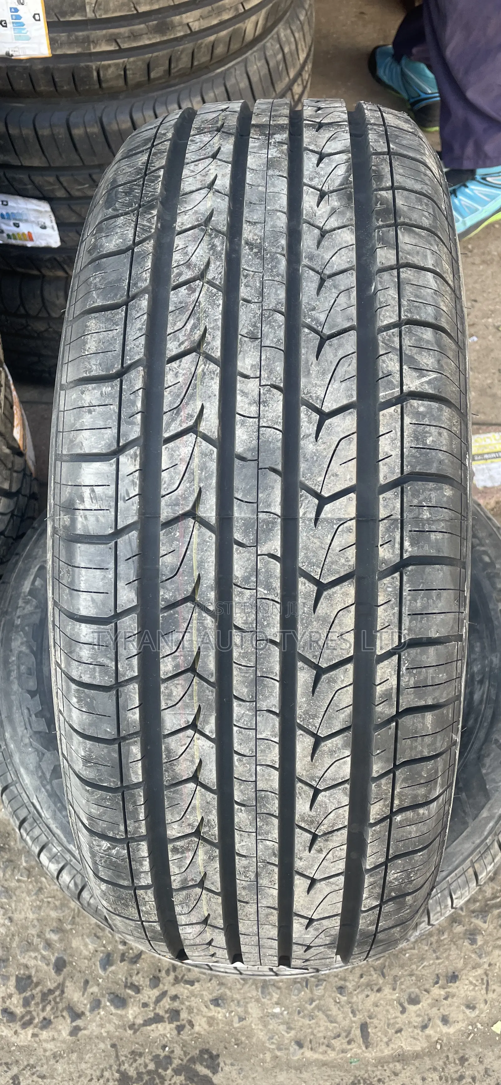 255/60r18 Joyroad Tires
