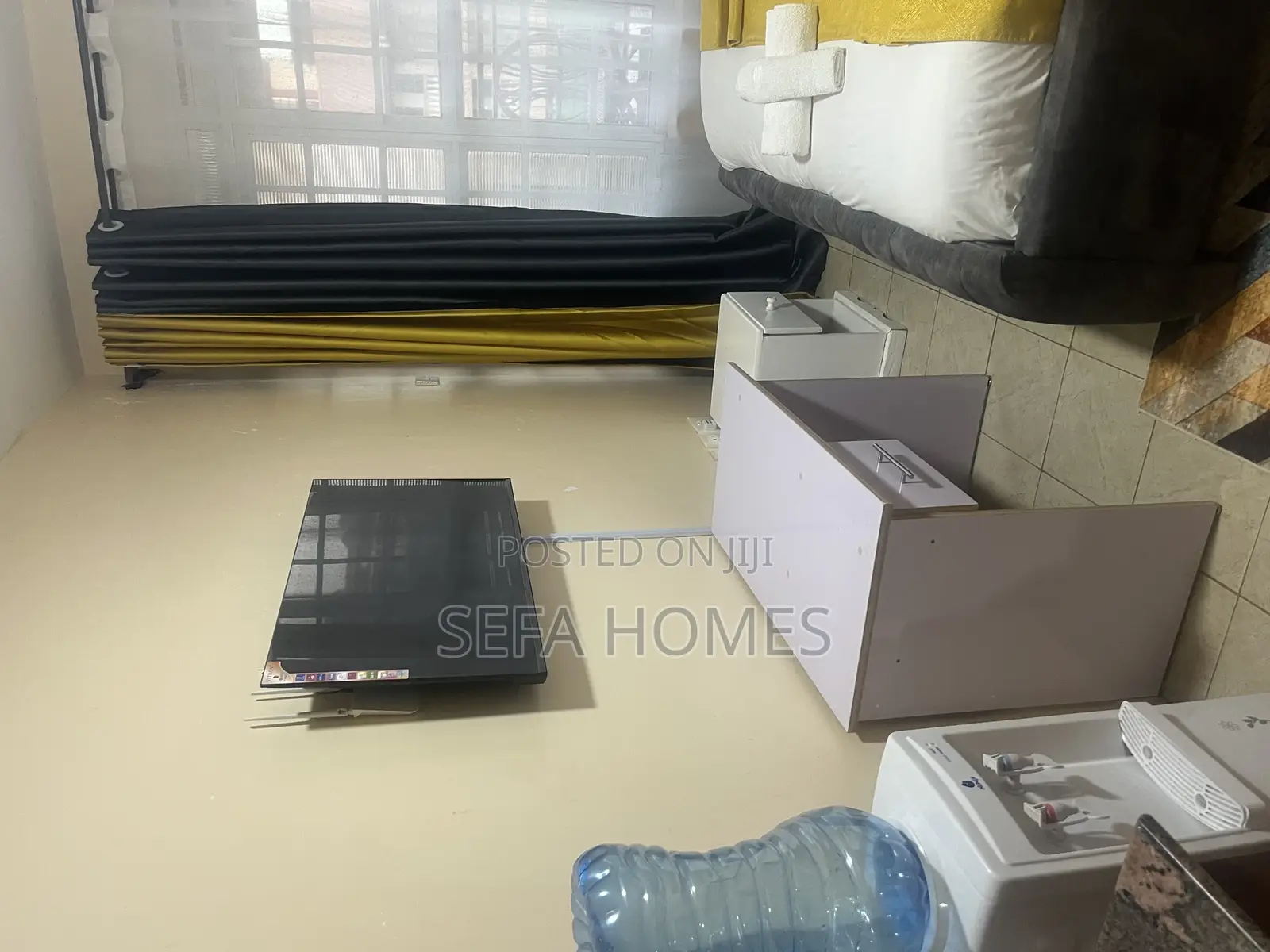 Beautifully Furnished Modern Studio Airbnb Ruaka