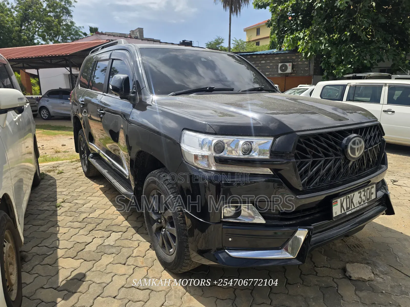 Toyota Land Cruiser 2016 Black