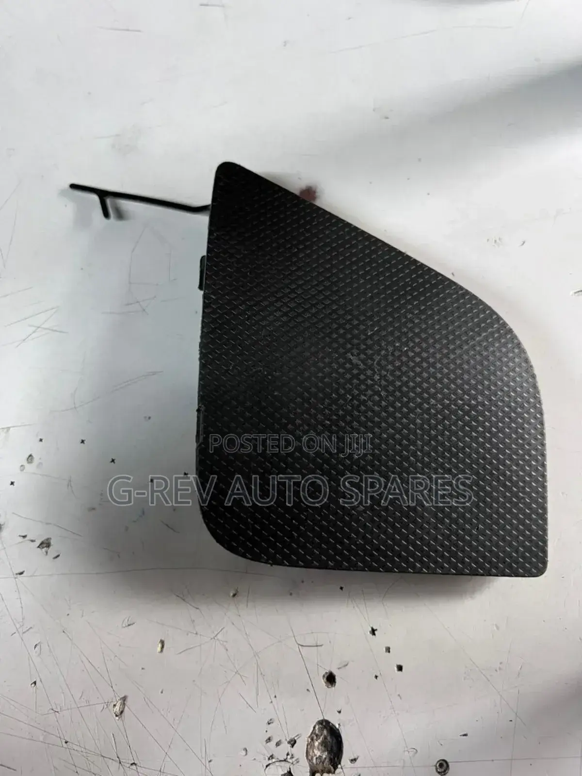 Subaru  Forester  2018 Sk9 Towing  Cover.