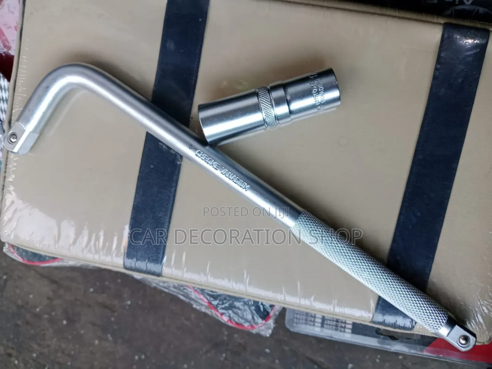 17mm Chrome Vanadium Box Spanner With Handle