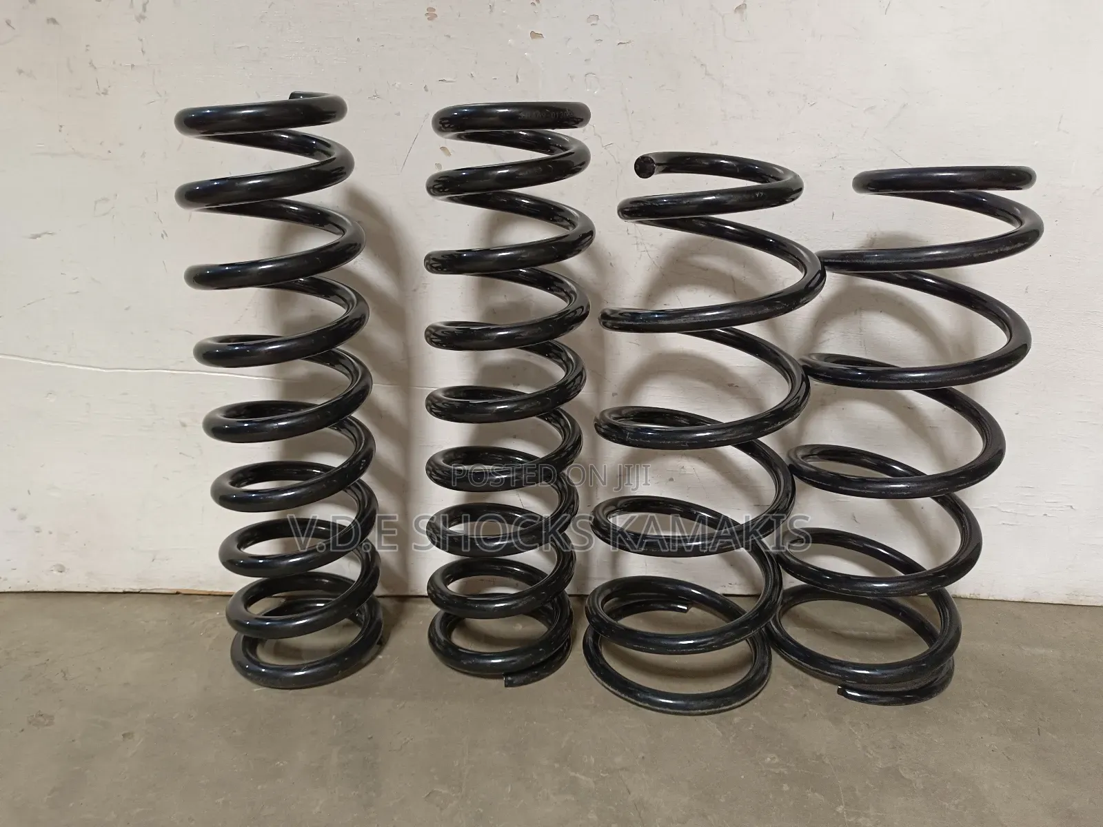 Toyota Land Cruiser V8 Front Rear Springs