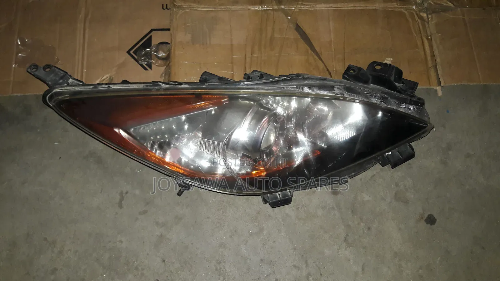 Mazda Axela 2010 Non Xenon Headlight