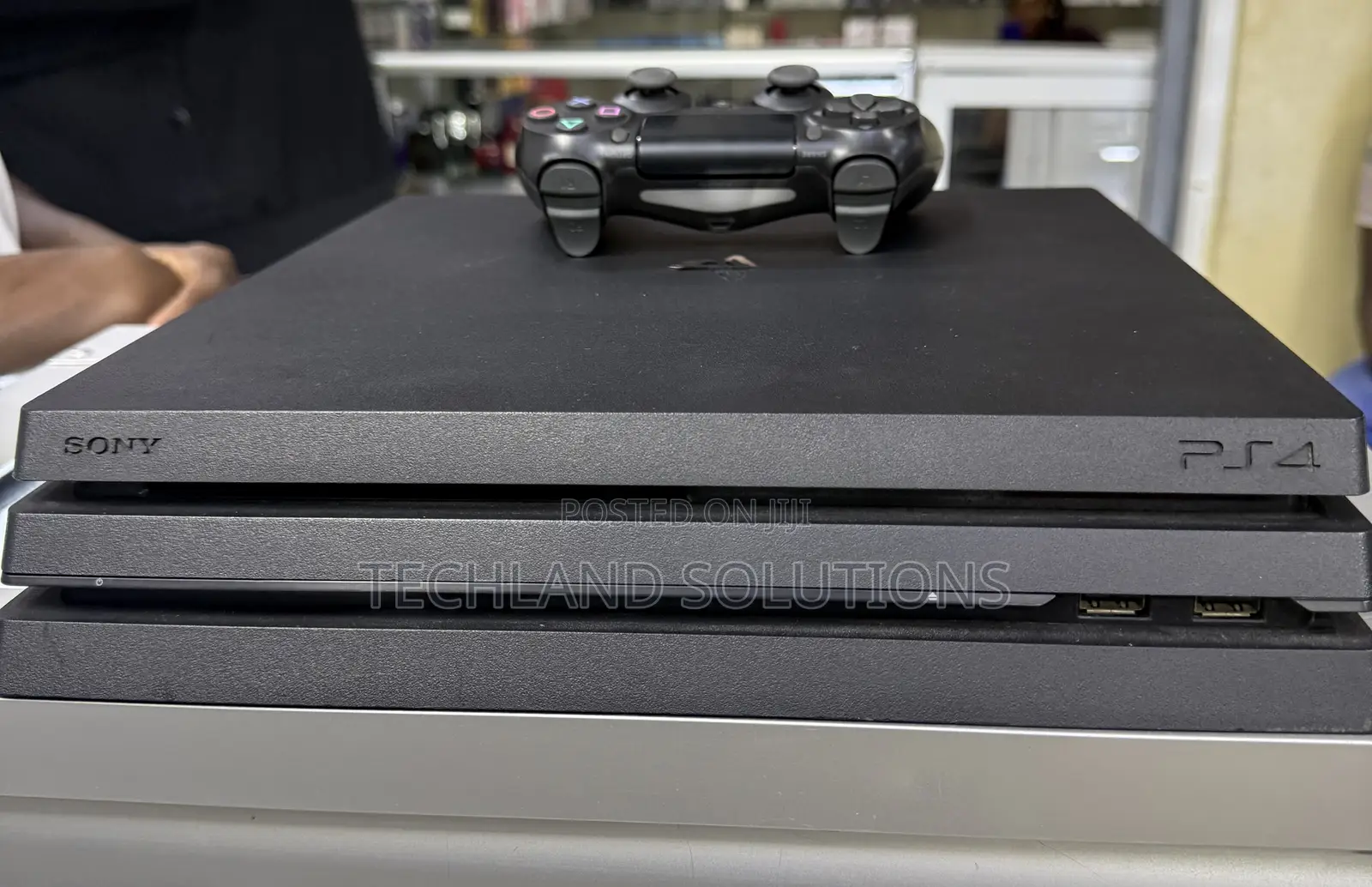 Second Hand Working Perfectly Sony Playstation 4 Pro